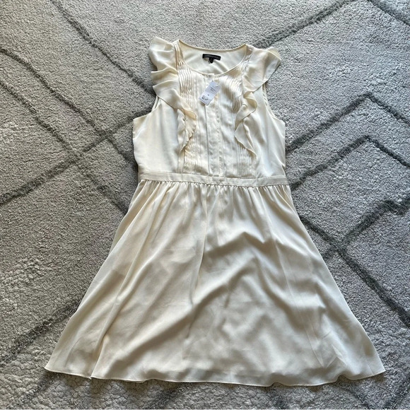 Banana Republic Dress cream butterscotch mini pockets 16 new - Picture 1 of 13